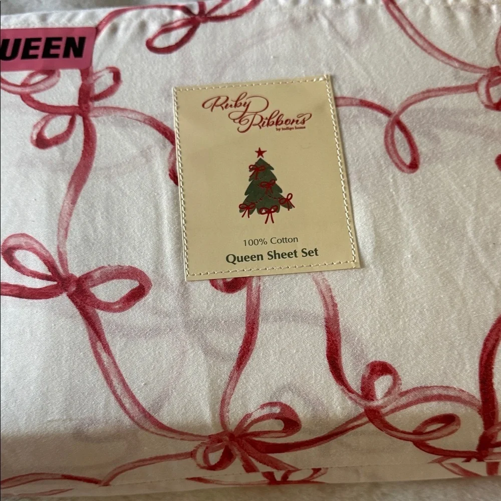 Ruby Ribbon Holiday Queen Sheet Set - Red and White